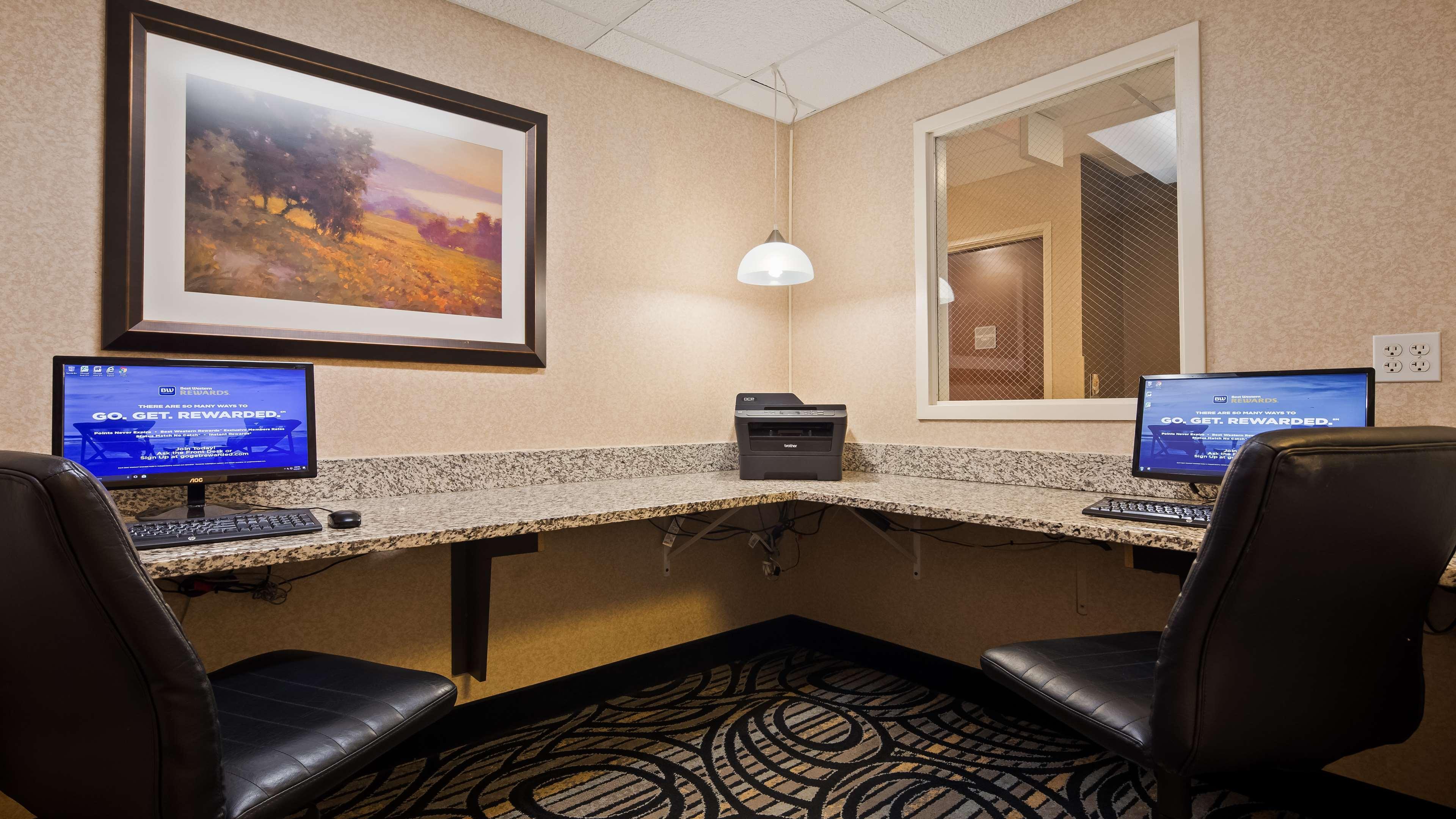 Western Boulder Hotel Louisville