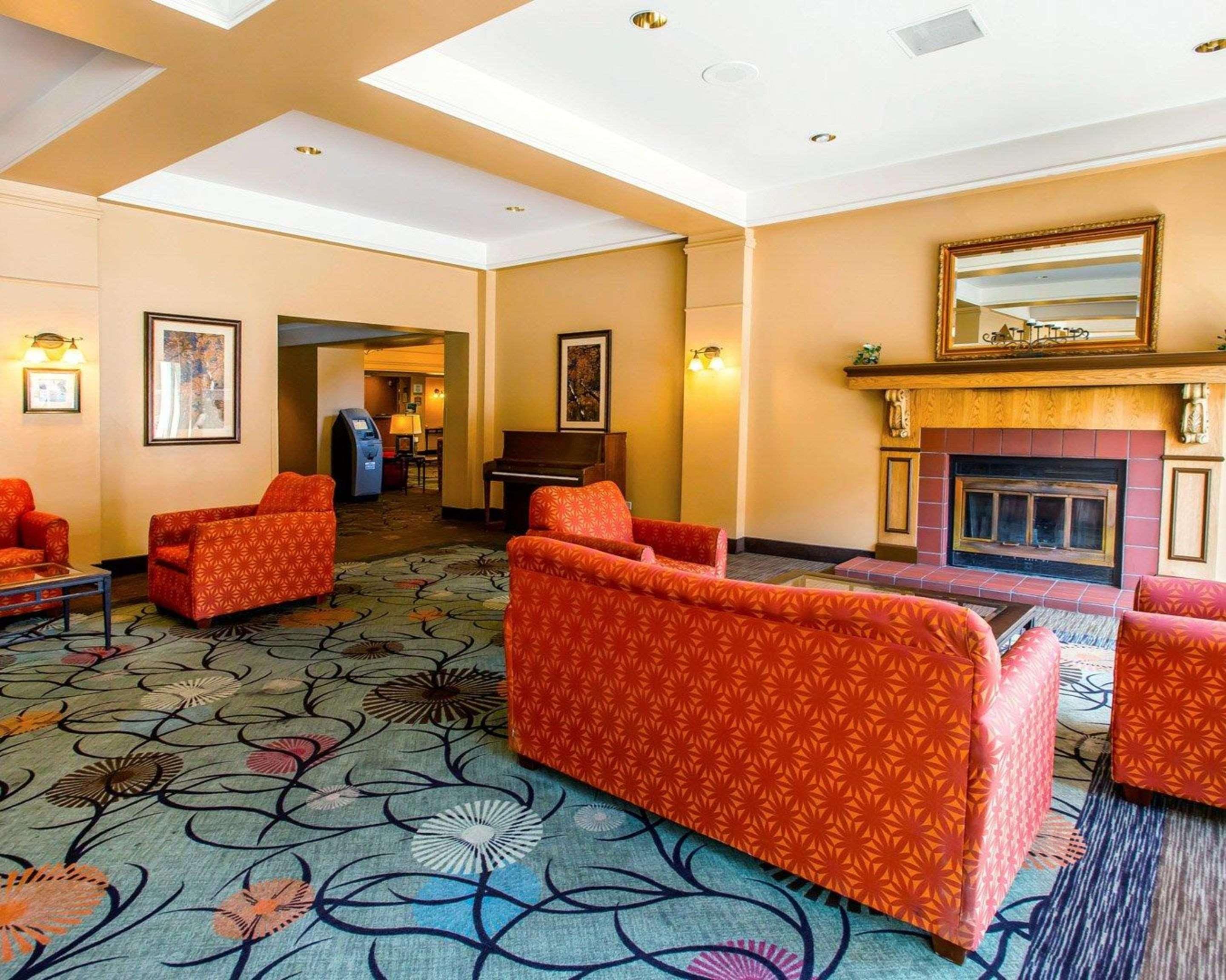 Quality And Conference Center Downtown Inn 3*