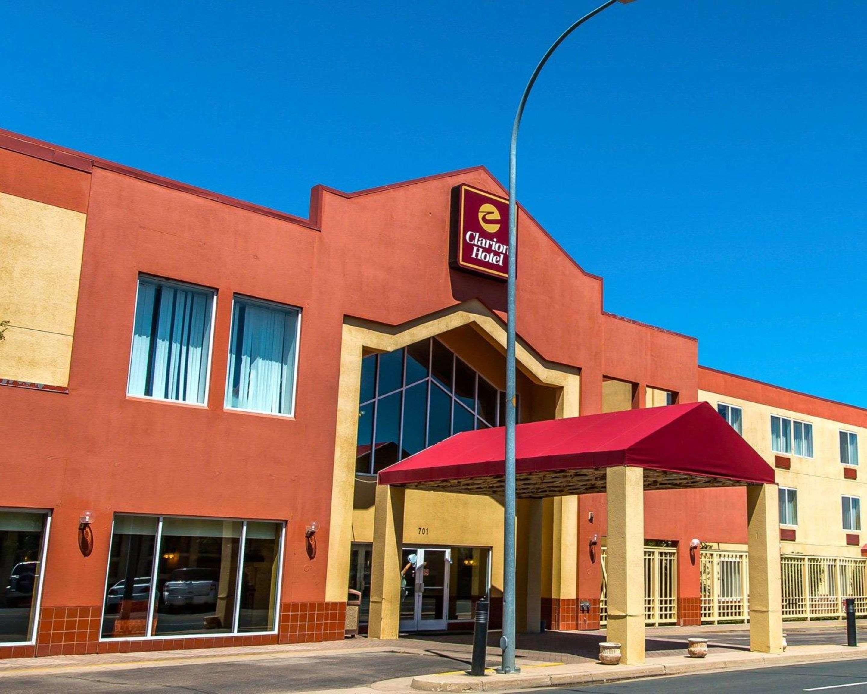 Inn Quality And Conference Center Downtown 3*