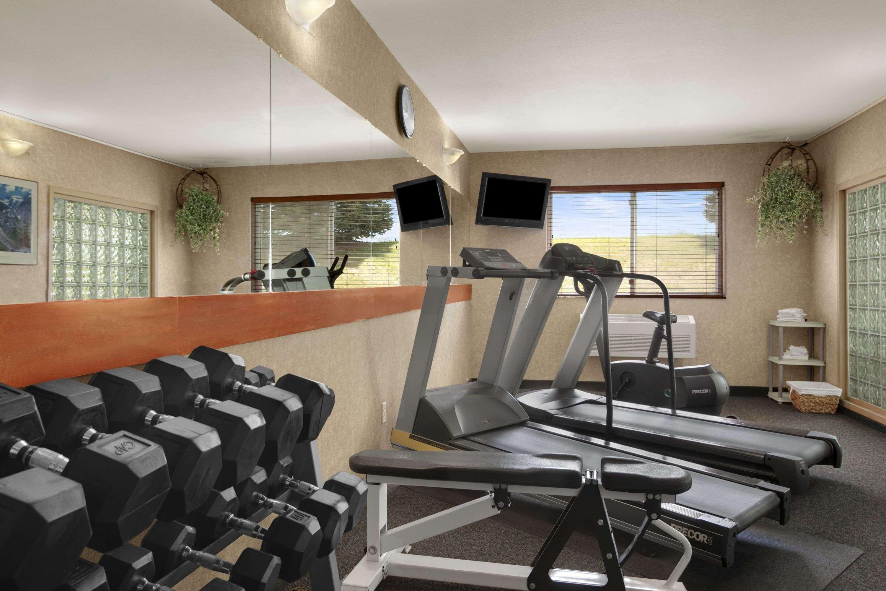 Baymont By Wyndham Golden/red Rocks