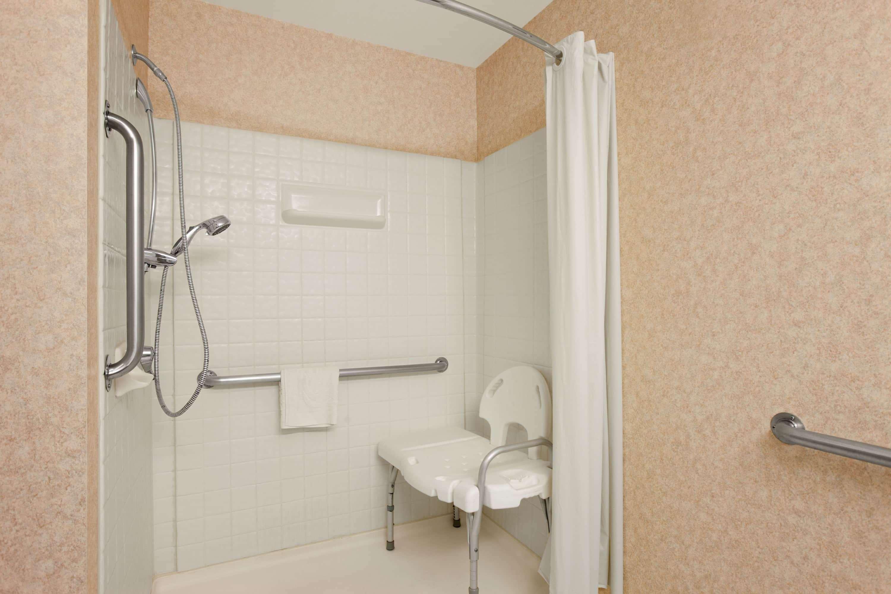 Hotel Baymont By Wyndham Golden/red Rocks Lakewood