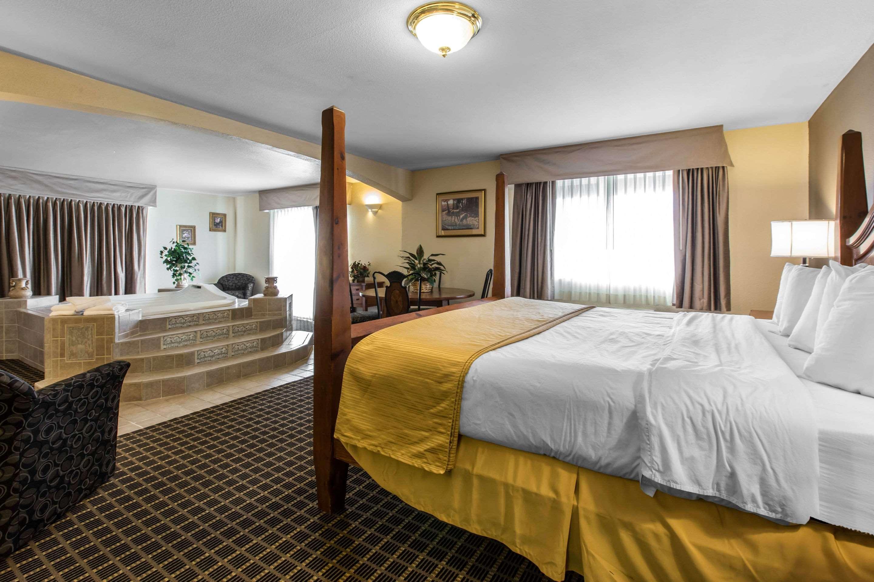 Quality And - Copper Mountain Hotel