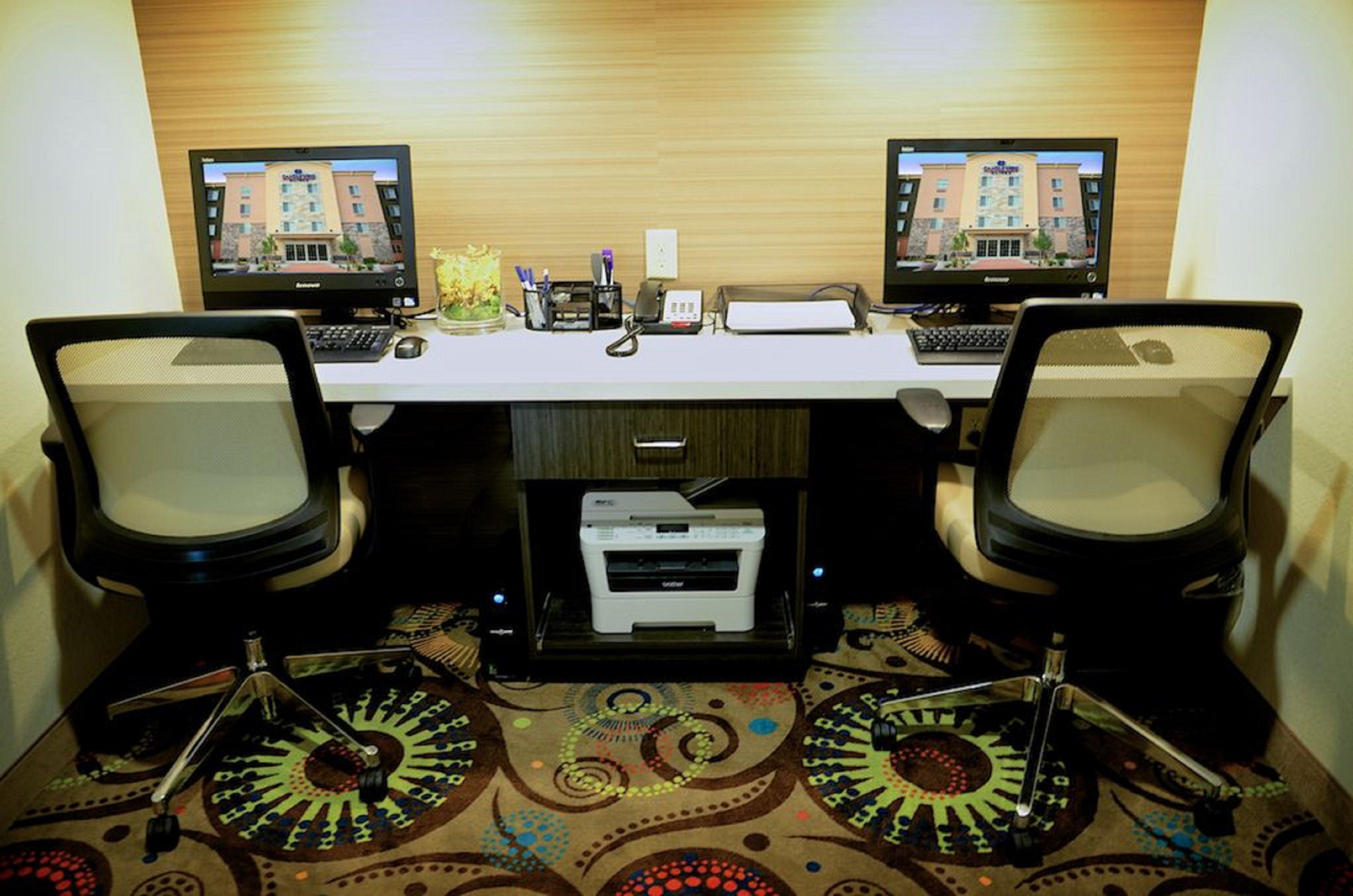 Hotel Candlewood Denver Northeast - By Ihg Brighton