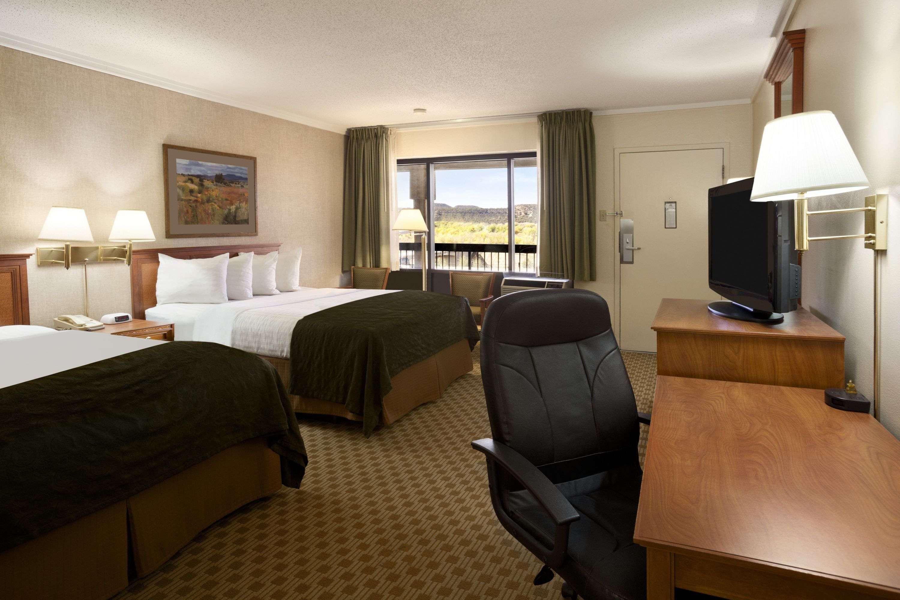 Days & By Wyndham 3* Trinidad