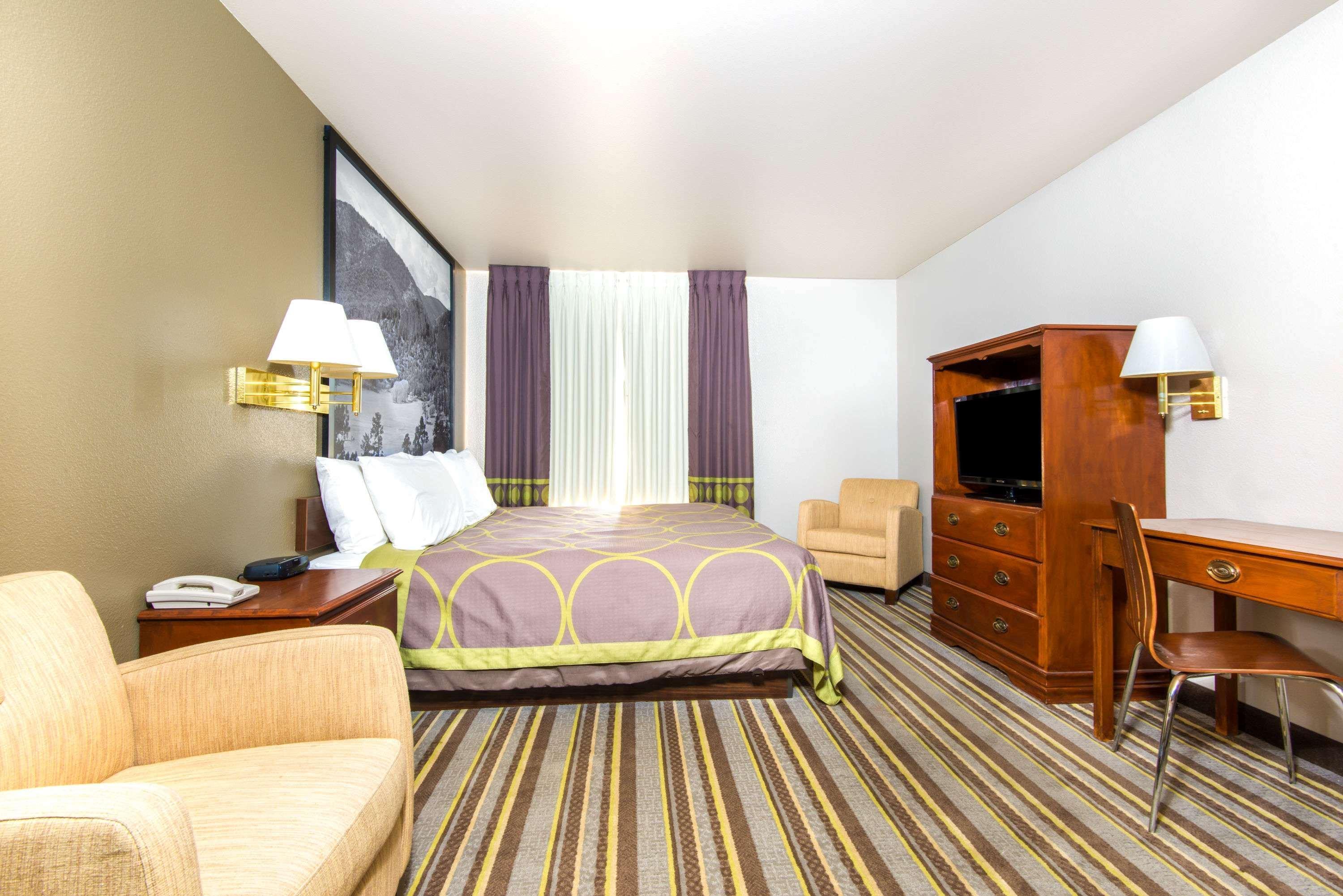 Super 8 By Wyndham 2* Buena Vista