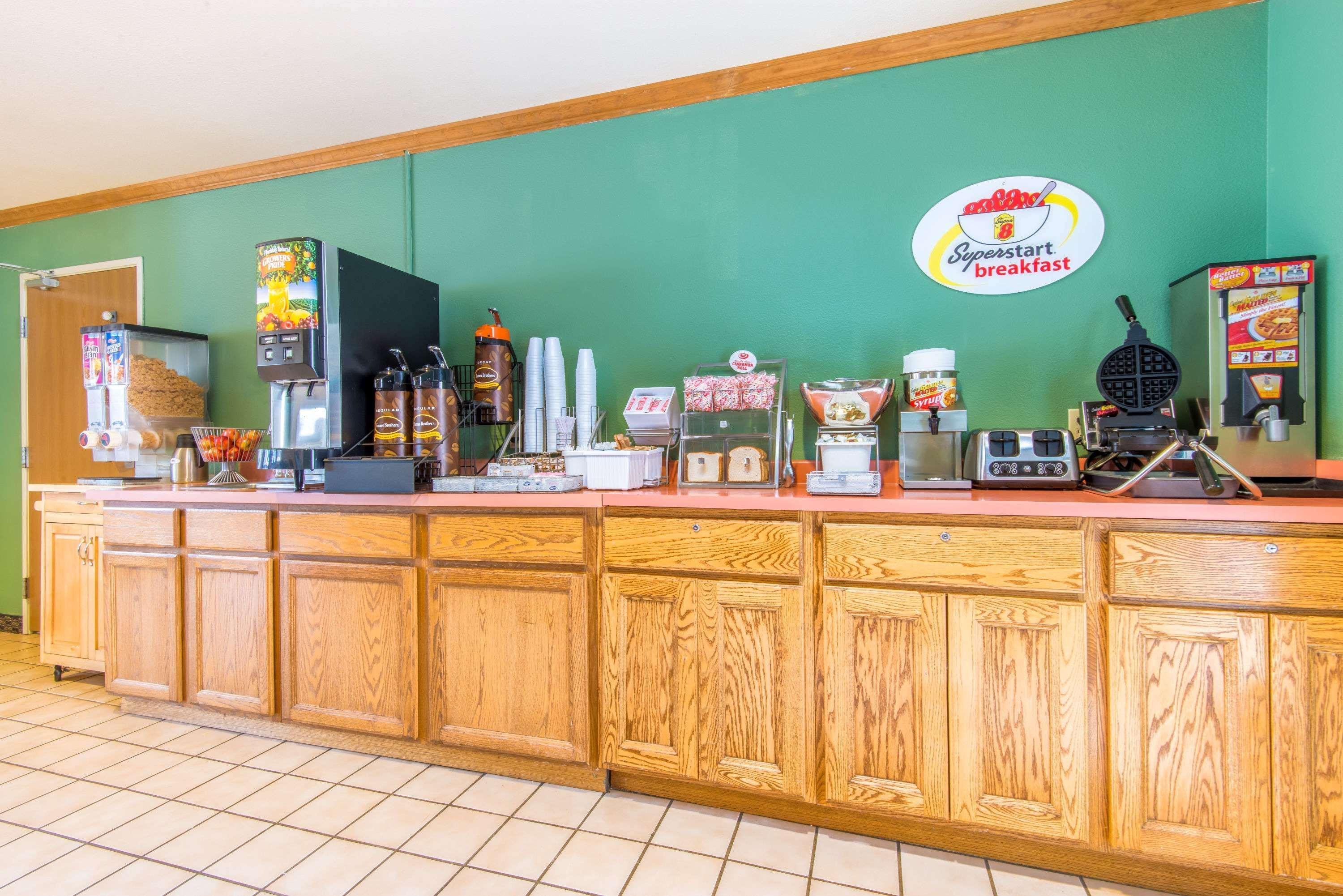 Hotel Super 8 By Wyndham