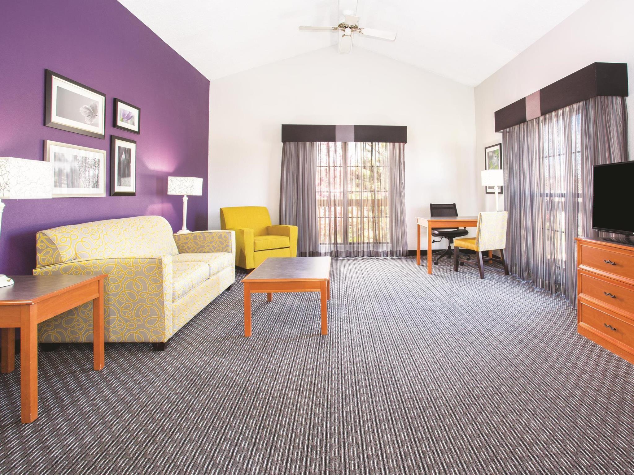 Hotel La Quinta By Wyndham Denver 3*