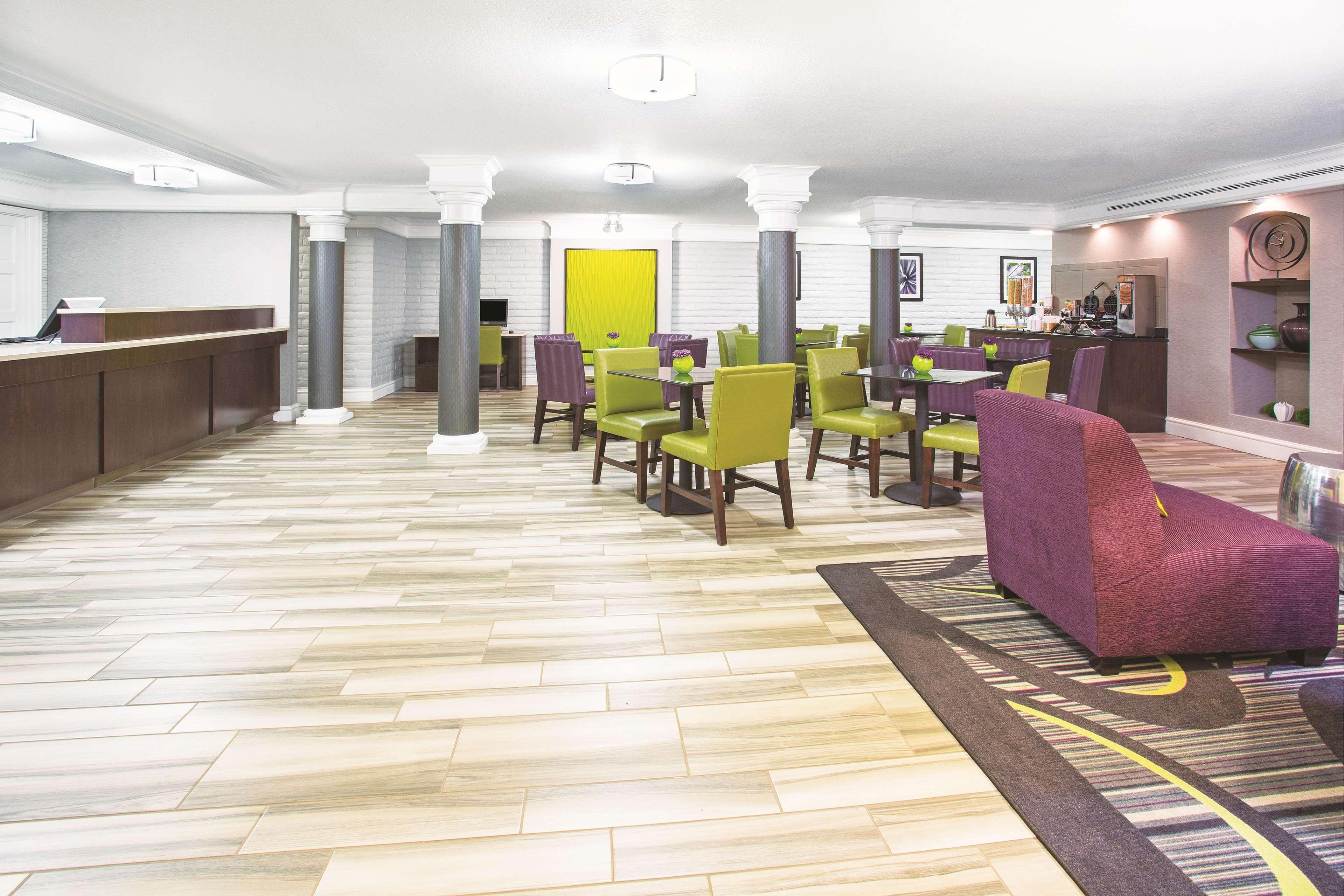 Hotel La Quinta By Wyndham Denver 3*