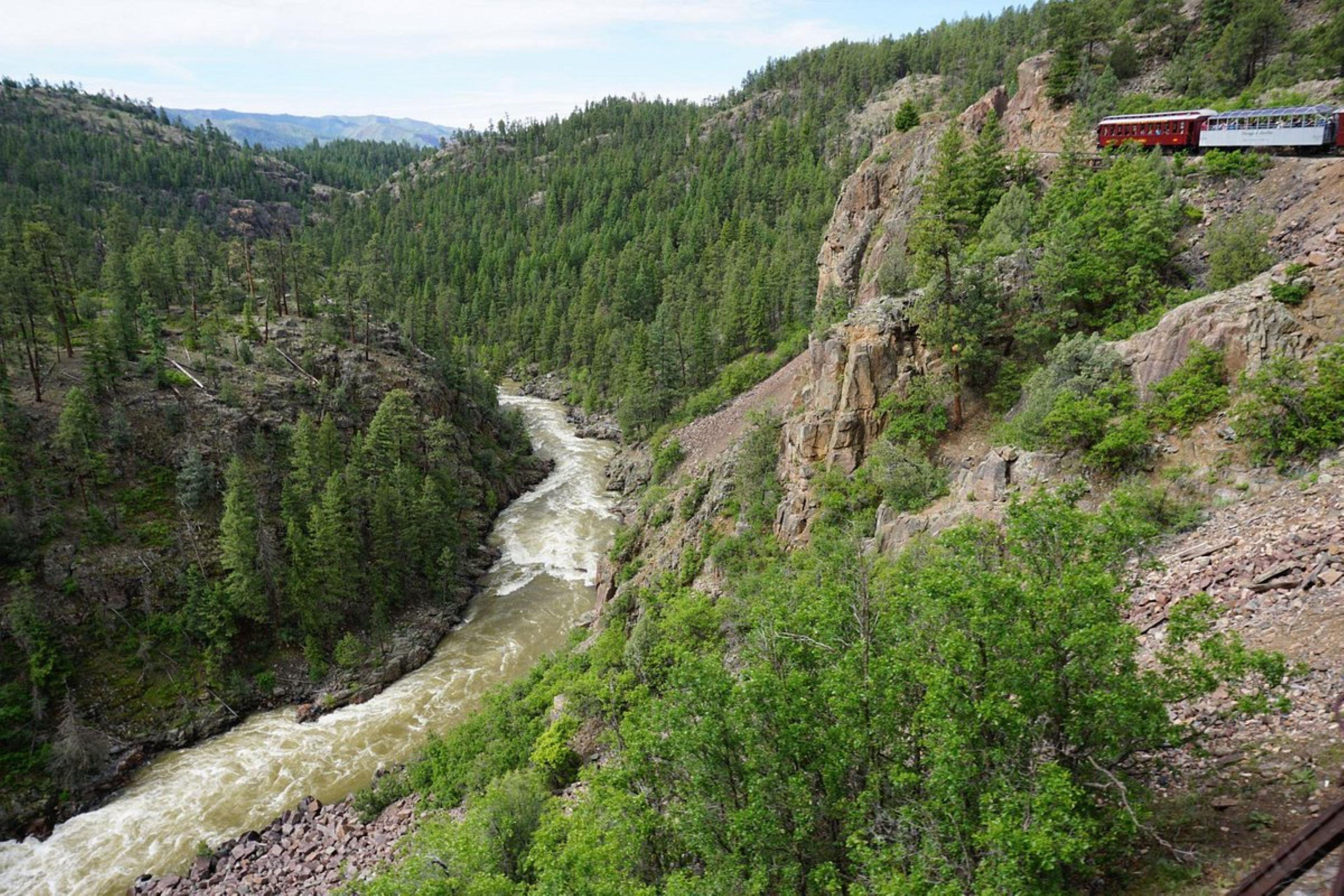 Hotel Express Downtown- Animas River Durango