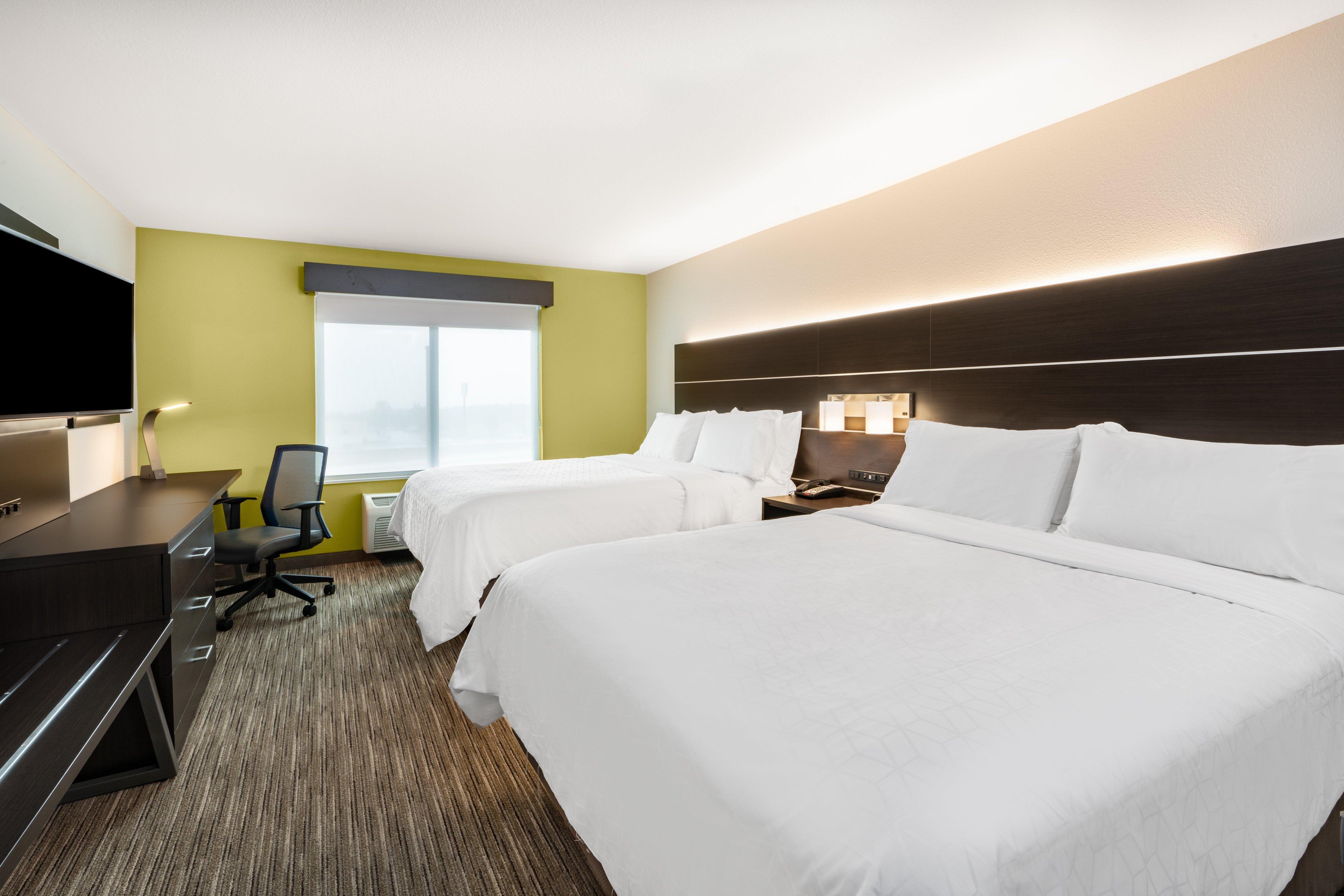 Holiday Express & By Ihg 3*