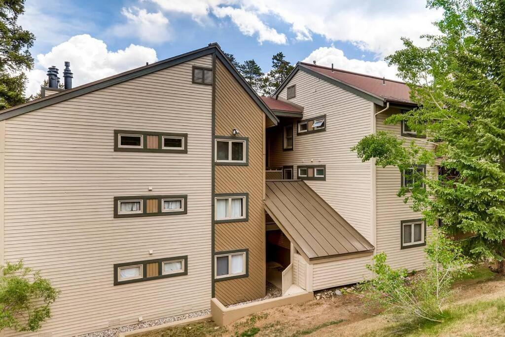 Grand Near Downtown Breck - For Summer! Apartment Breckenridge