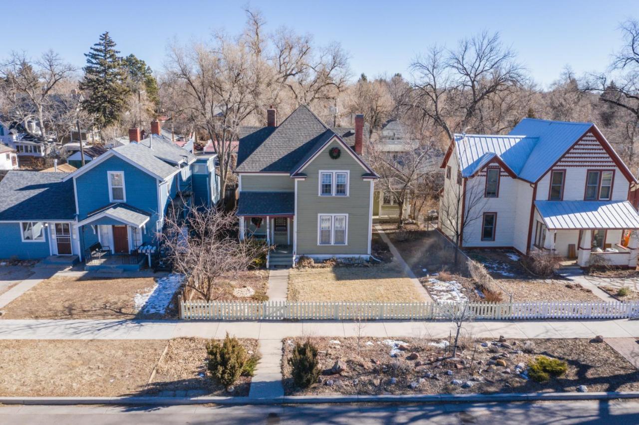 Victorian Charm With Hot Tub & Fire Pit Downtown