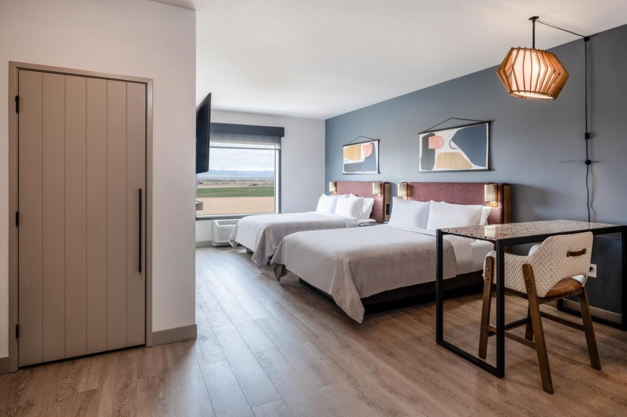Atwell - Airport Tower Road By Ihg Hotel 4*