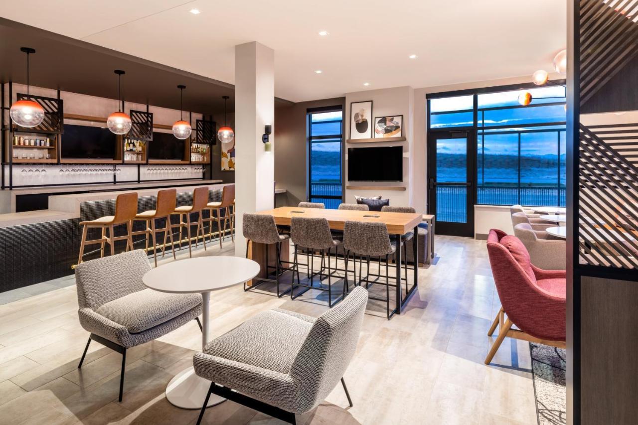 Atwell - Airport Tower Road By Ihg Hotel 4*