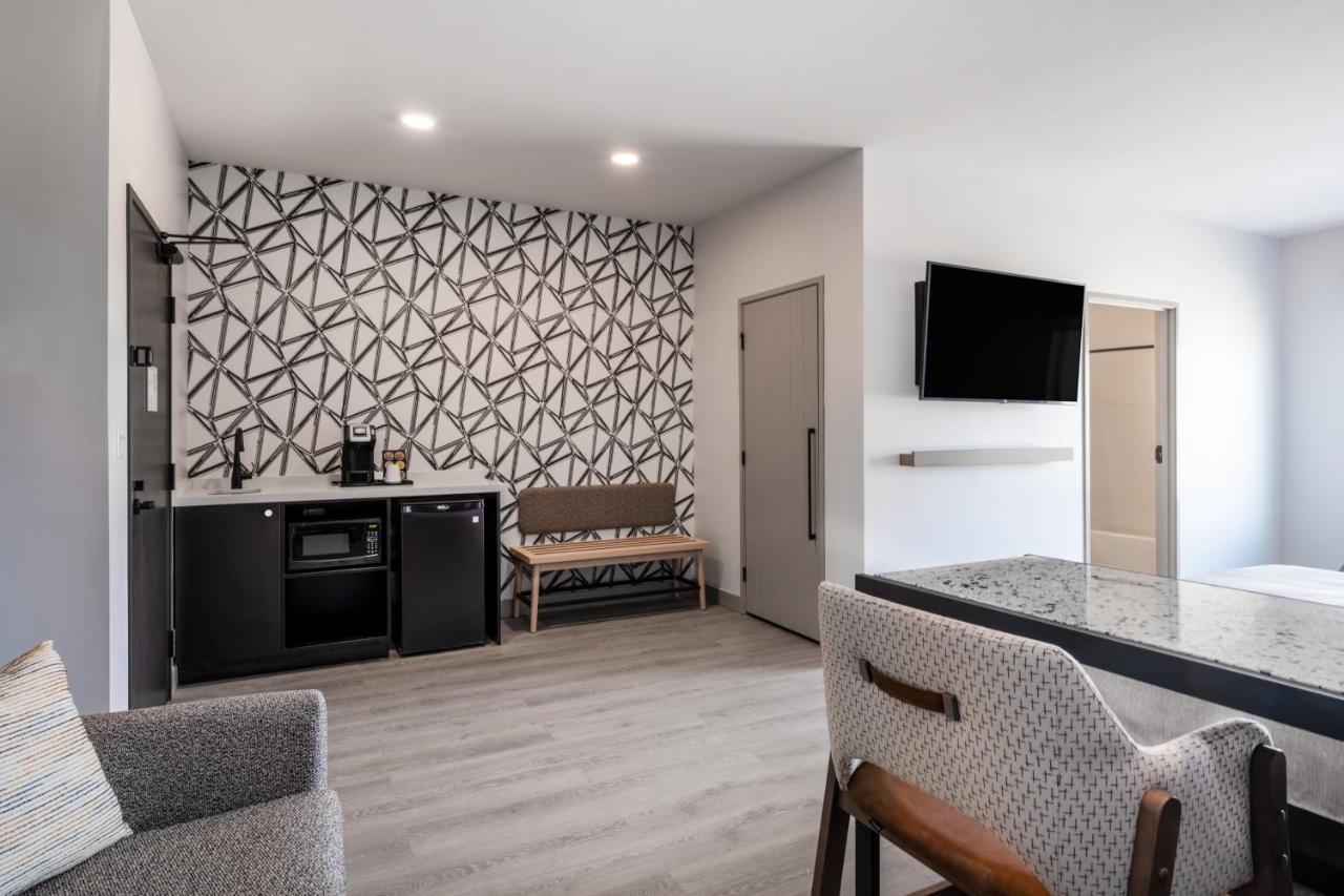Atwell - Airport Tower Road By Ihg Hotel Denver