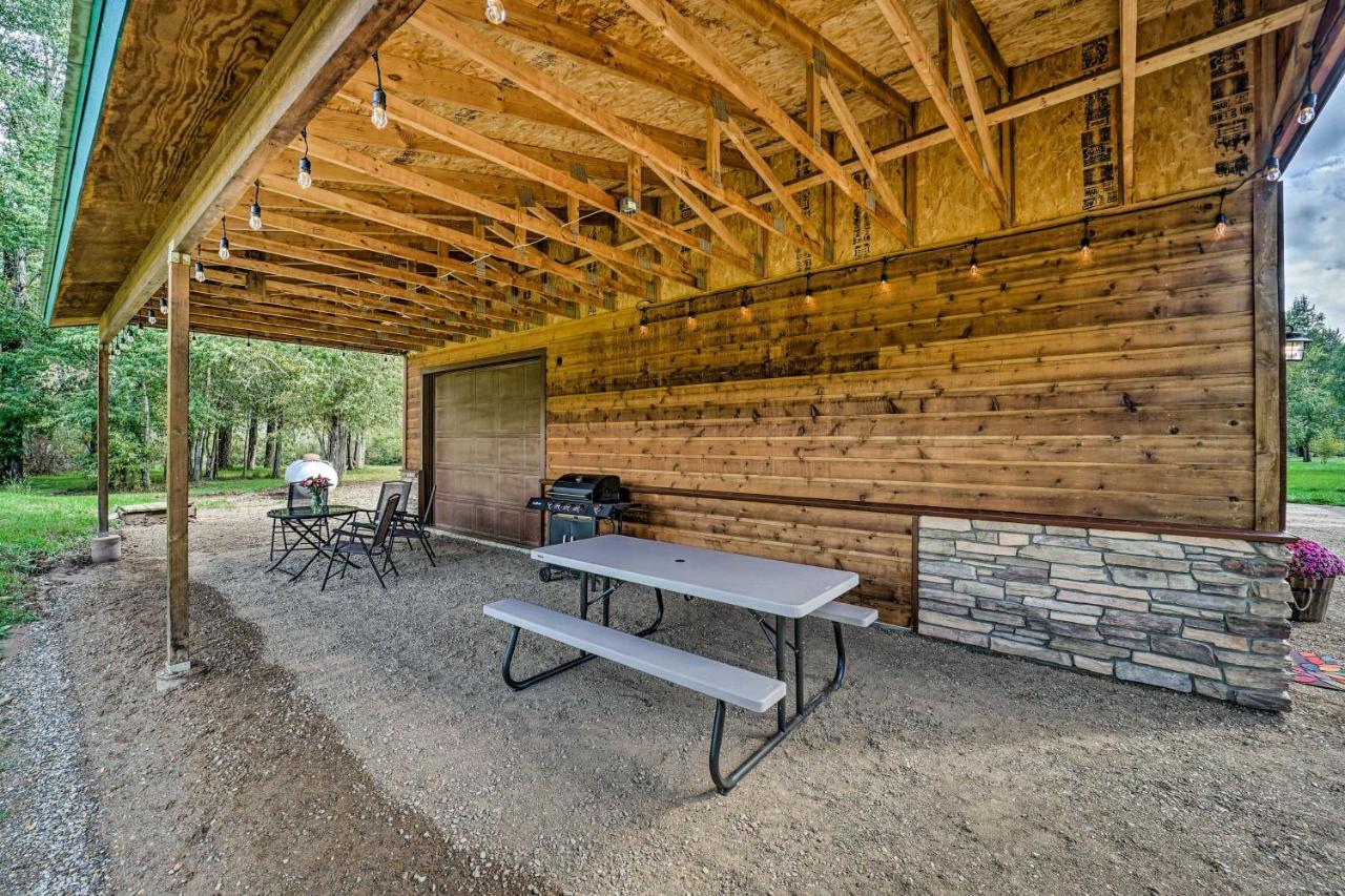 Serene With Patio And River Access! *