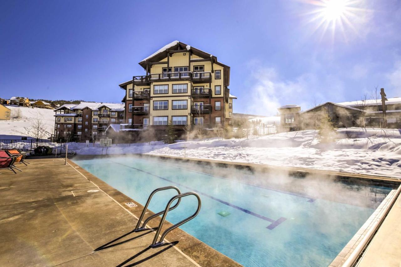With Mtn Views And Ski-inandski-out Access! Apartment Granby