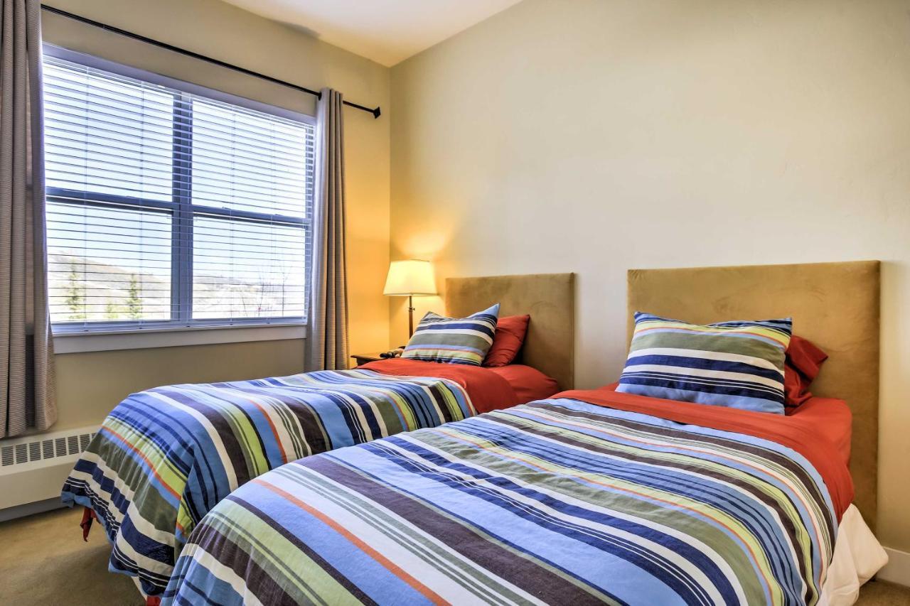 Apartment With Mtn Views And Ski-inandski-out Access! *