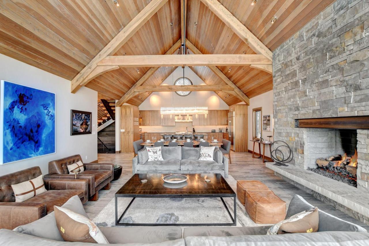 Holiday home Ski-in-ski-out Chalet: Luxury Hot Tub Retreat With Mountain Views Winter Park