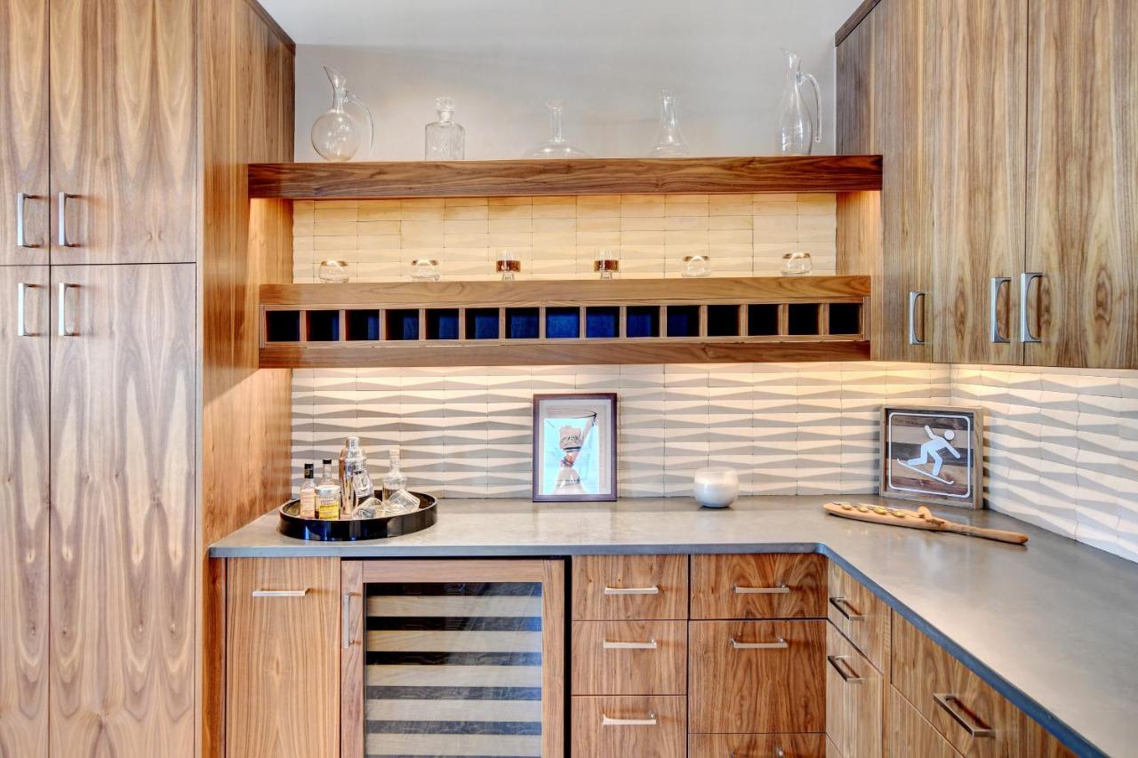 Holiday home Ski-in-ski-out Chalet: Luxury Hot Tub Retreat With Mountain Views *