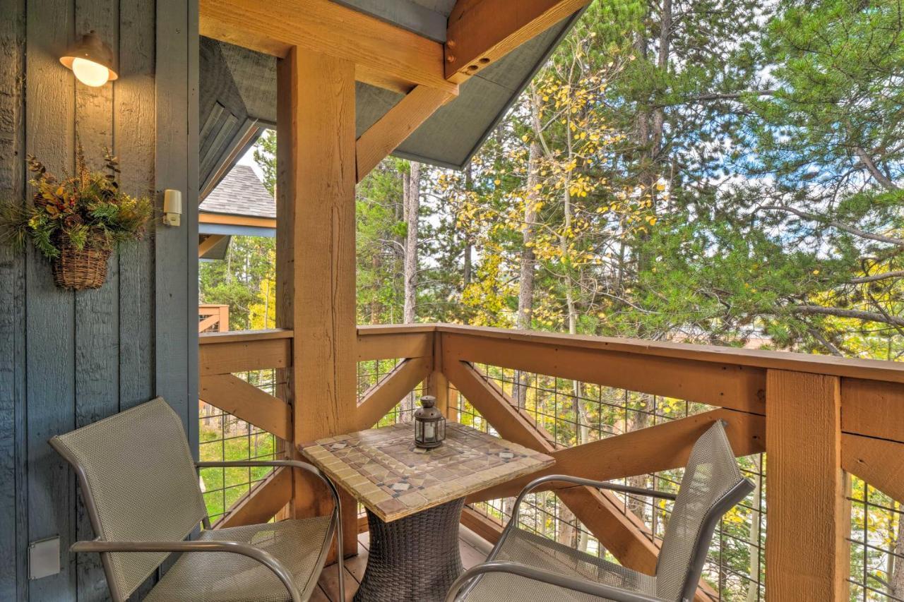 Updated Breck With Mtn Views Walk To Lift Apartment