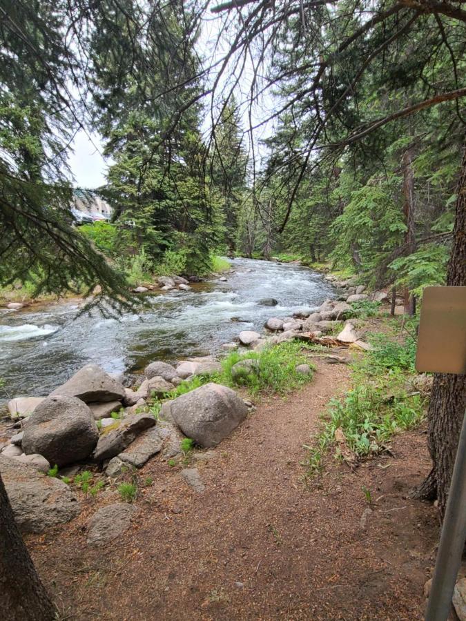 Bluegreen's Streamside At Resort