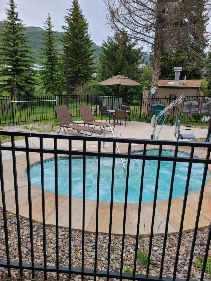Resort Bluegreen's Streamside At *