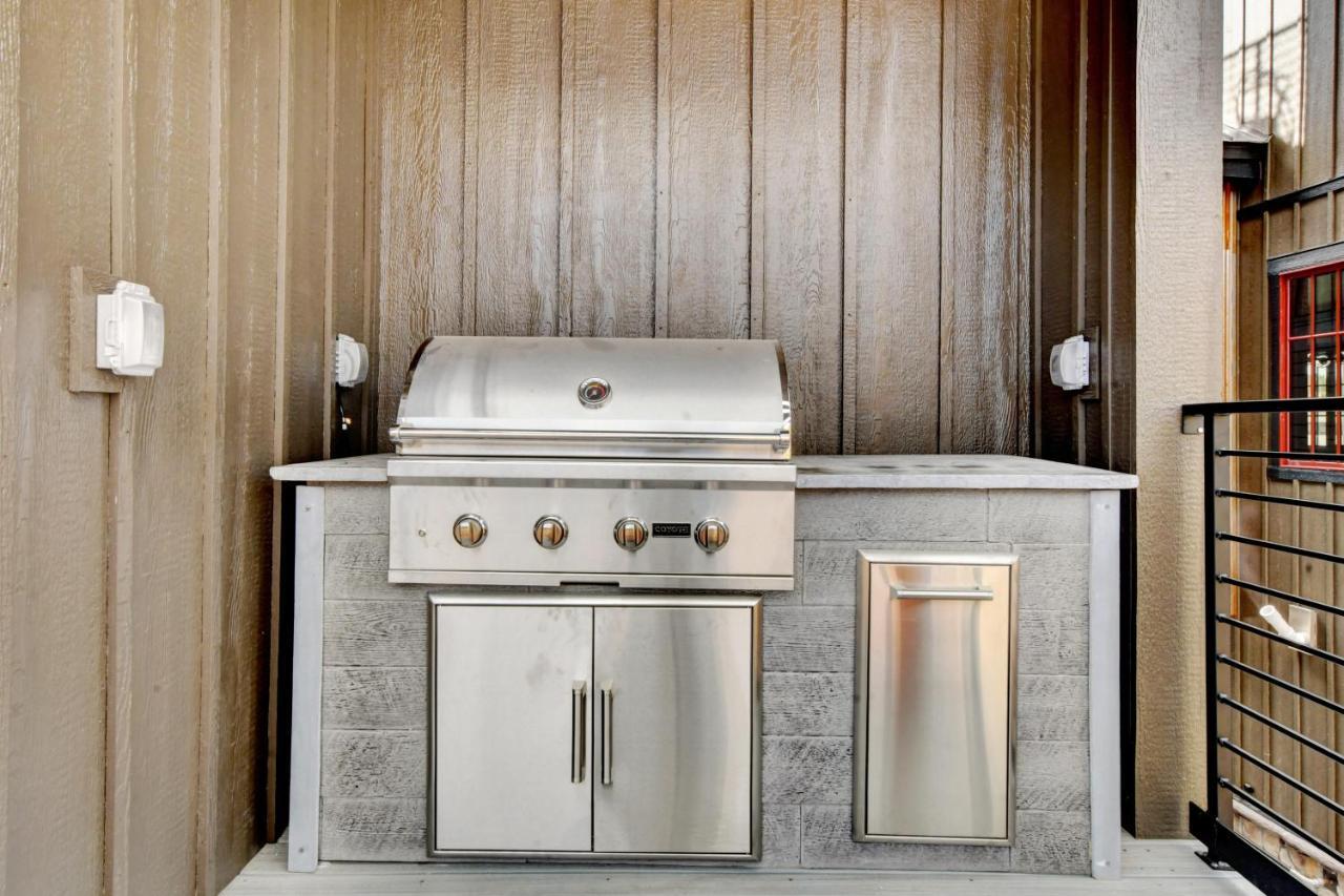 Holiday home Riverside Luxury Villa: Rooftop Oasis With Activity Perks Winter Park