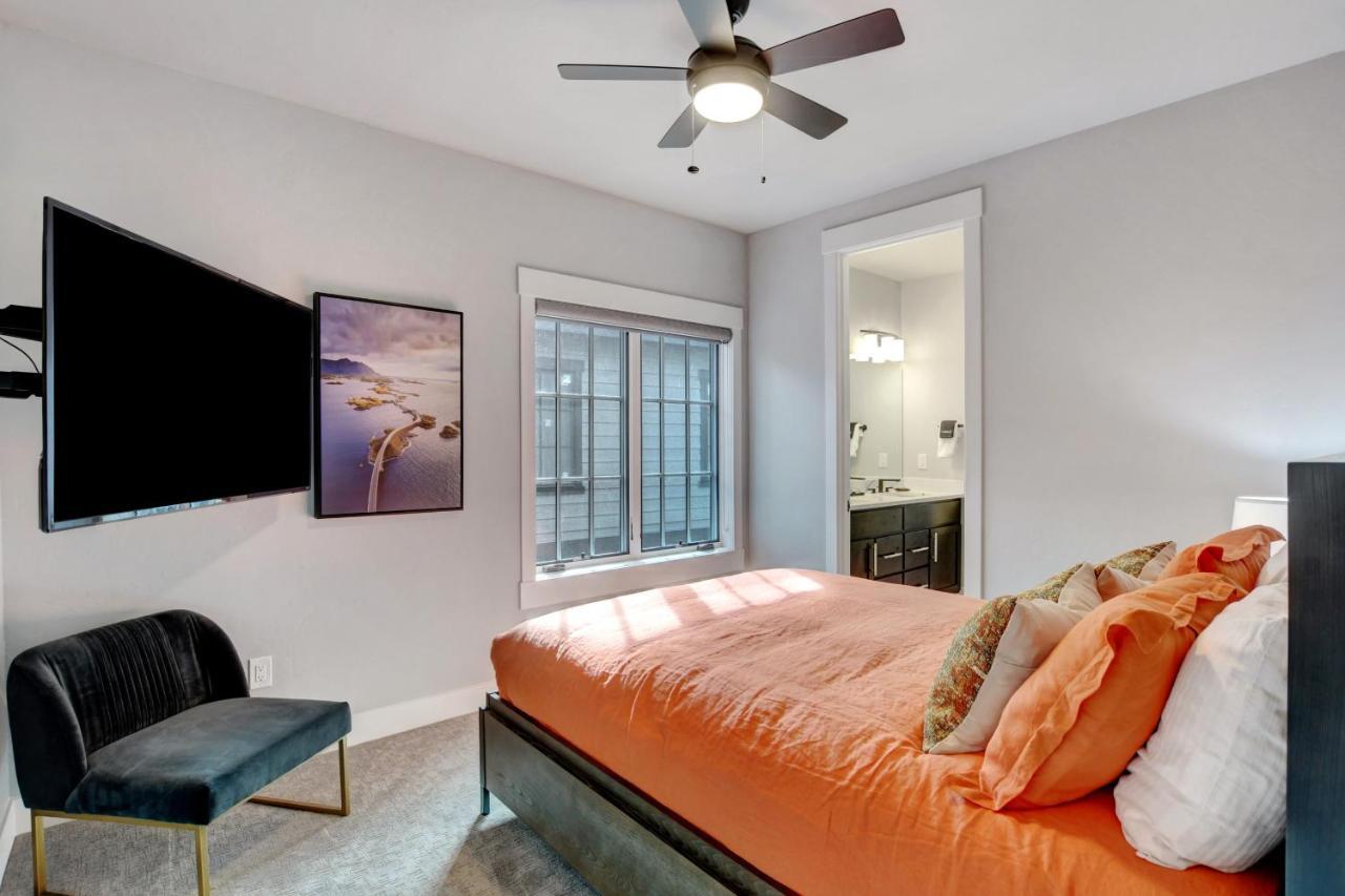 Riverside Luxury Villa: Rooftop Oasis With Activity Perks * Winter Park