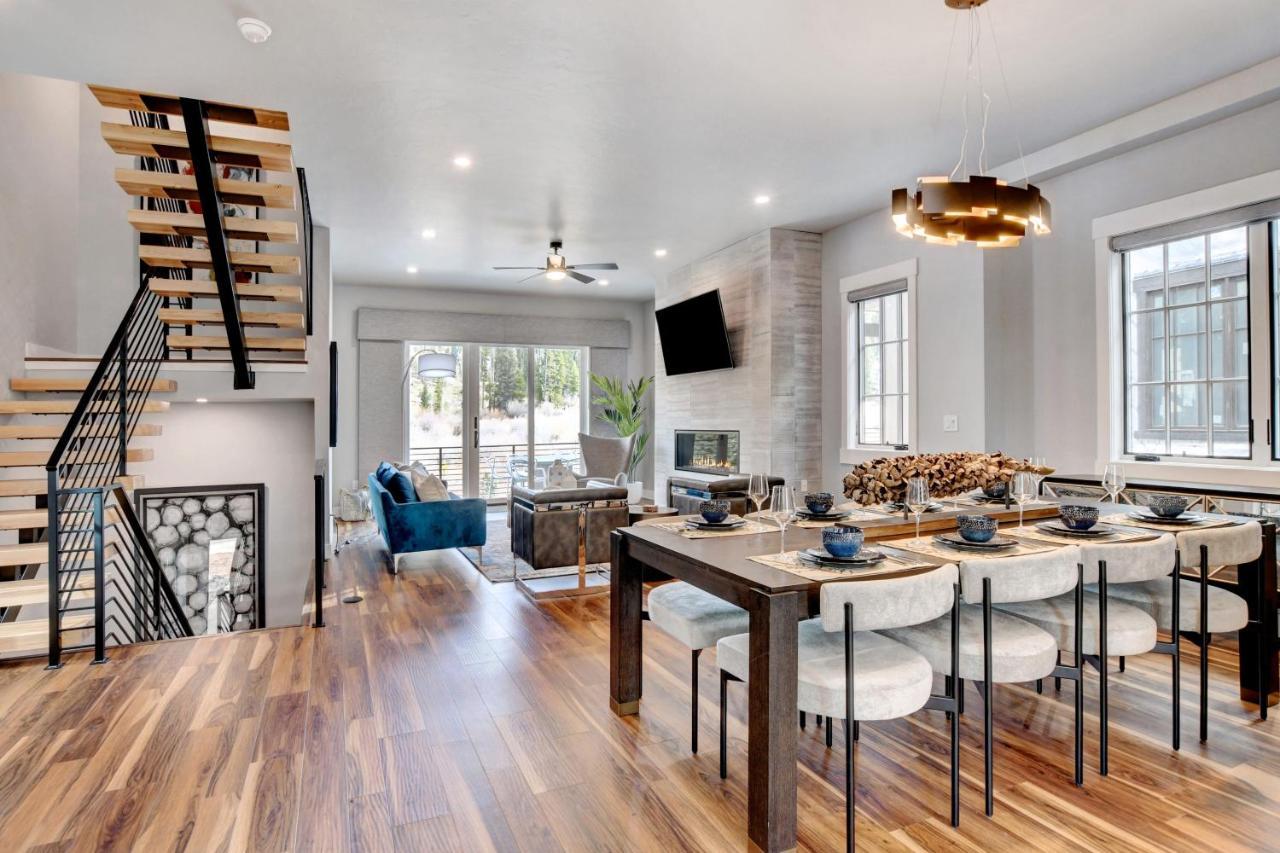 Riverside Luxury Villa: Rooftop Oasis With Activity Perks * Winter Park