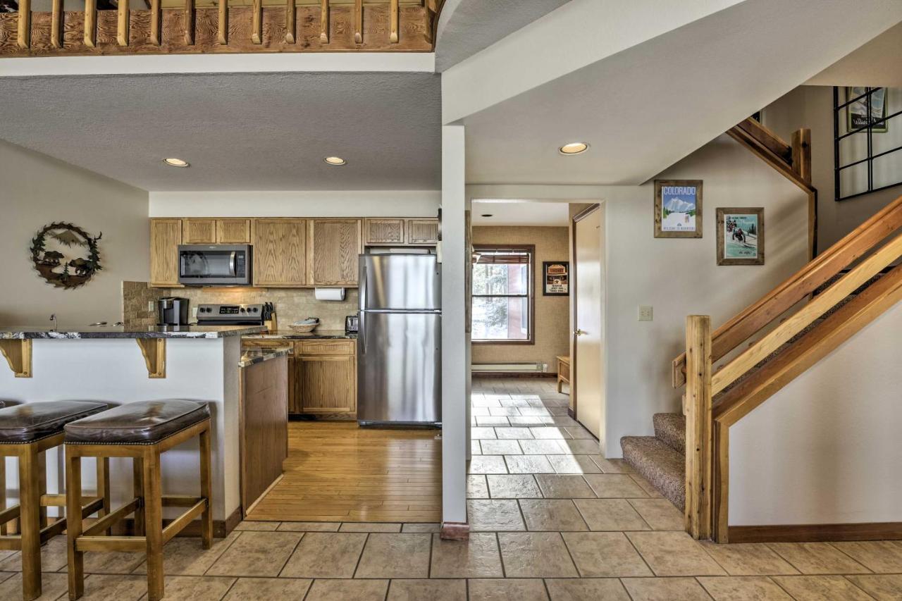 Peaceful Townhome With Hot Tub! Casa de férias