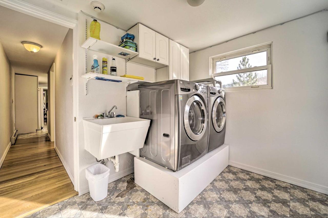 Ranch With Hot Tub And 1-acre Yard! * Dolores