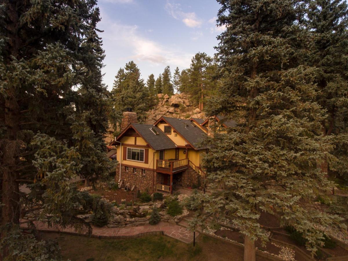 Alpen Way Mountain Lodge *