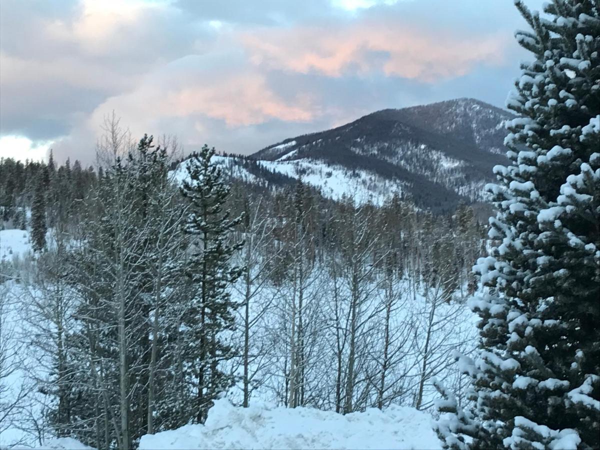 Hideaway Mountain Lodge Fraser
