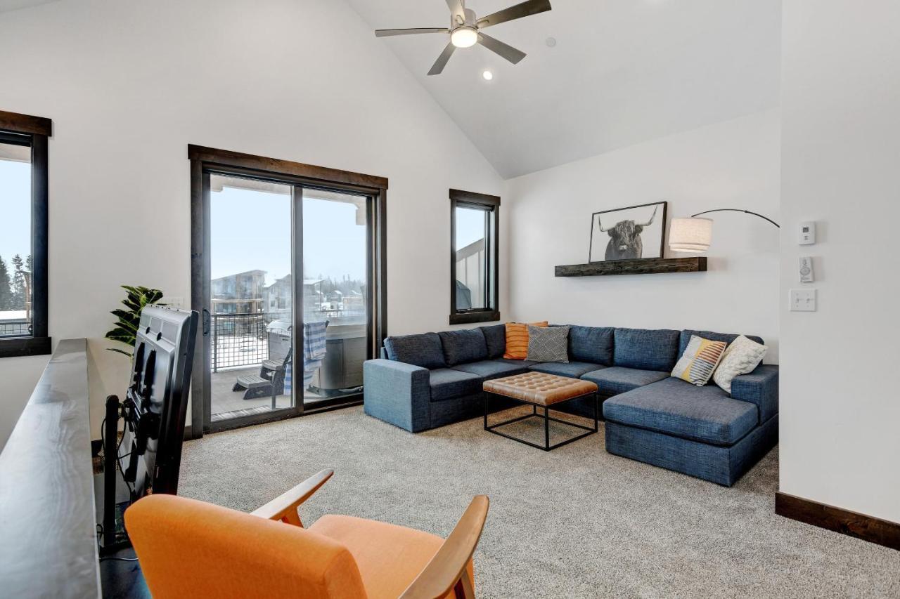38: Luxury Retreat With Hot Tub And Panoramic Views * Fraser