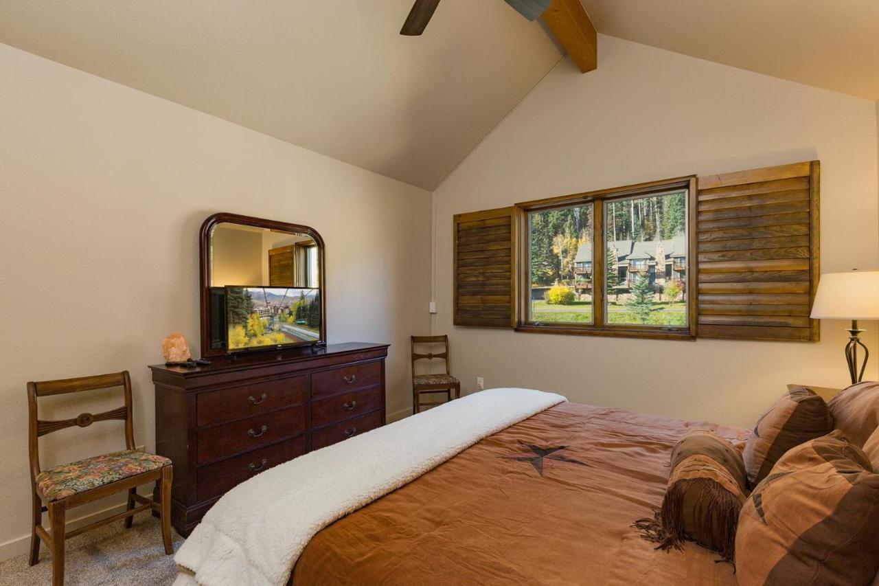 Holiday home Cascade Village 364 *