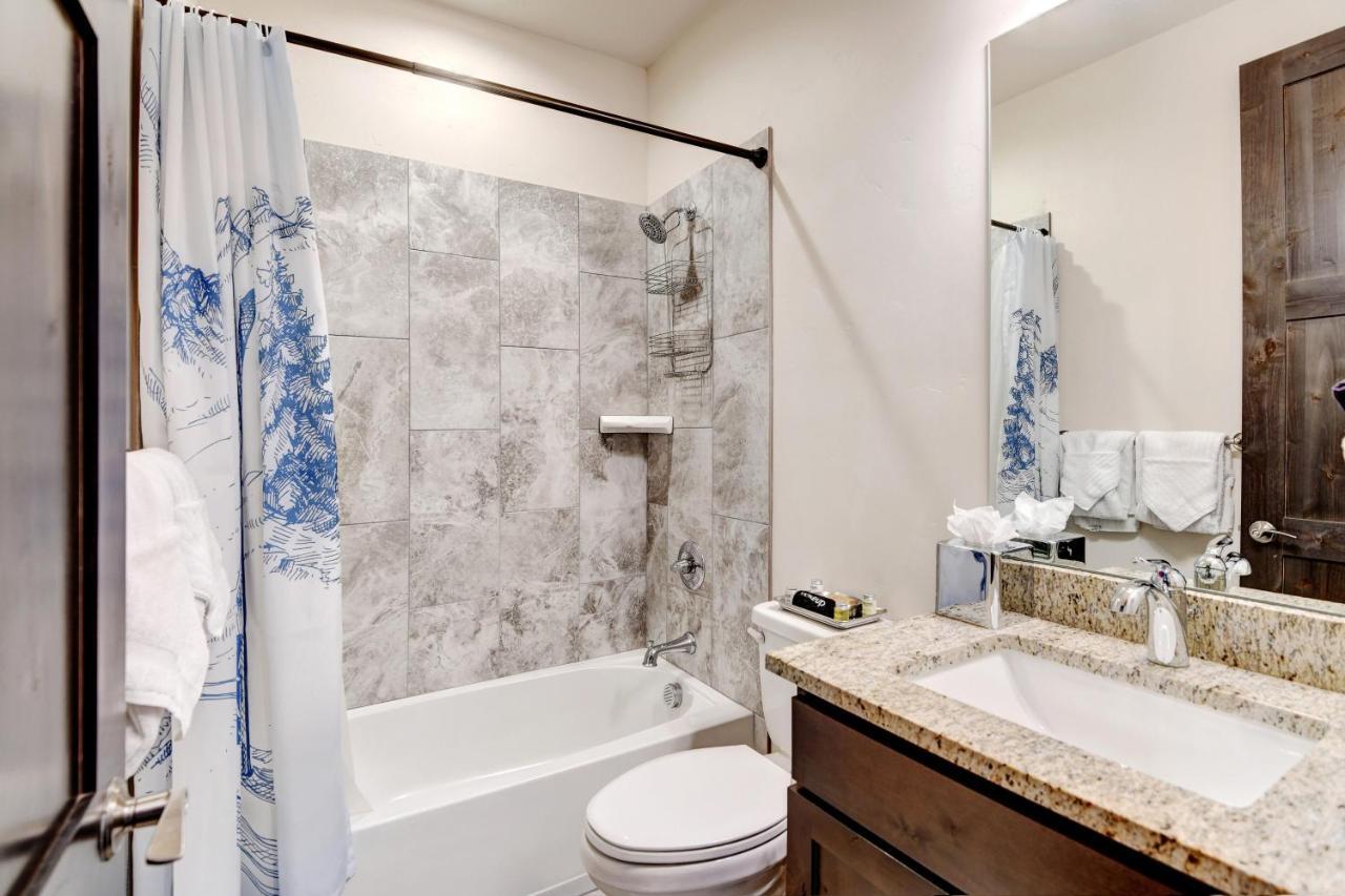 New Luxury #262 With Rooftop Hot Tub & Great Views - 500 Dollars Of Free Activities & Equipment Daily Casa de férias