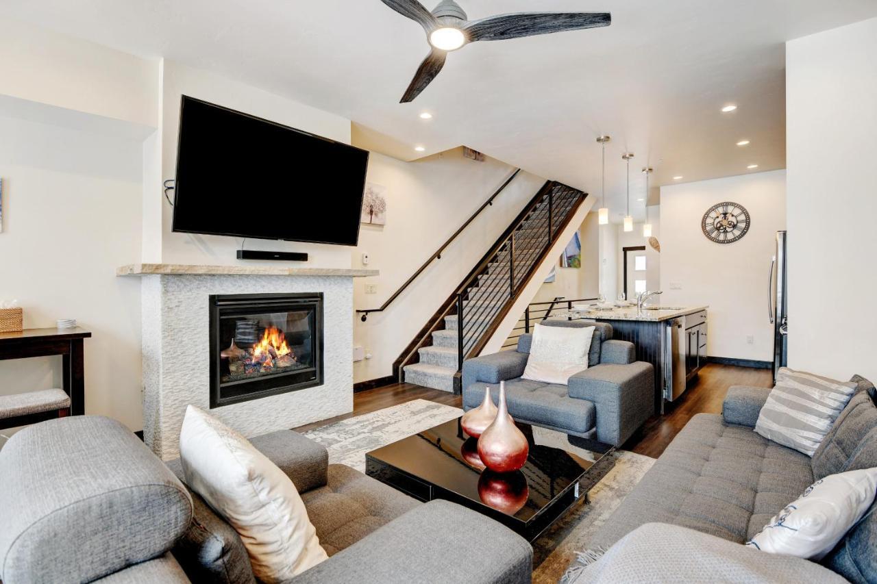 New Luxury #262 With Rooftop Hot Tub & Great Views - 500 Dollars Of Free Activities & Equipment Daily