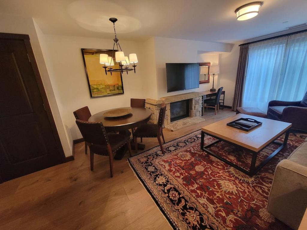 Apartment Luxury At A 5 Star At The Heart Of Mountain Village - Telluride