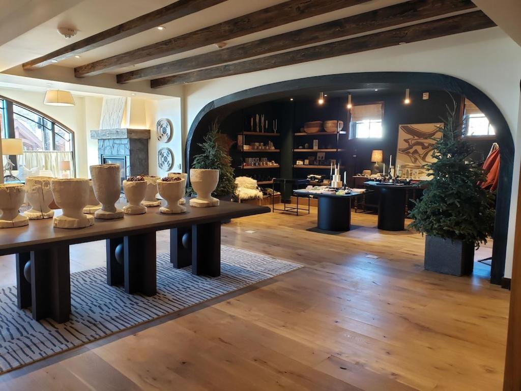 Luxury At A 5 Star At The Heart Of Mountain Village - Apartment *