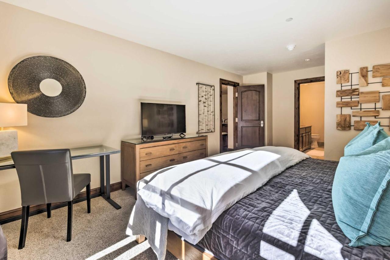 Luxury Mountain With Community Perks And Shuttle Apartment Avon