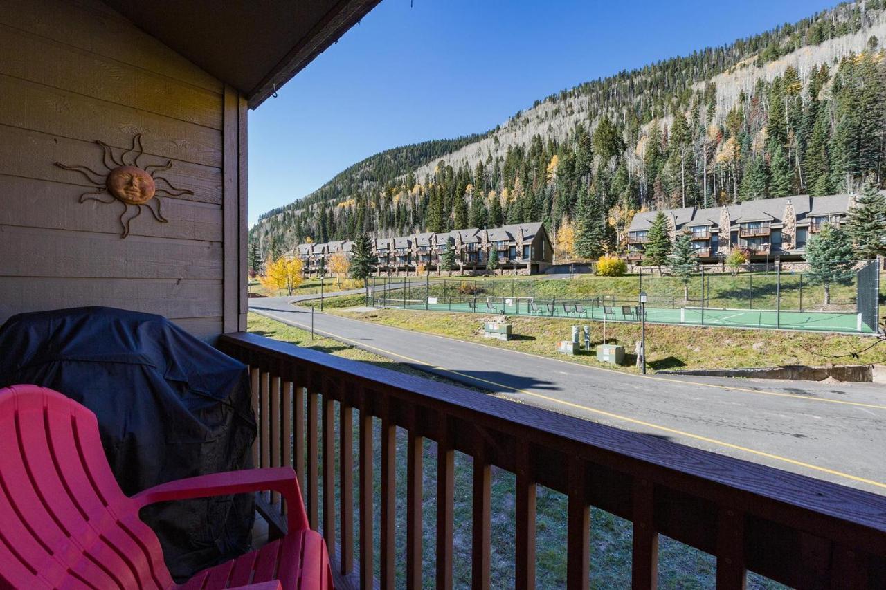 Cascade Village 364 *