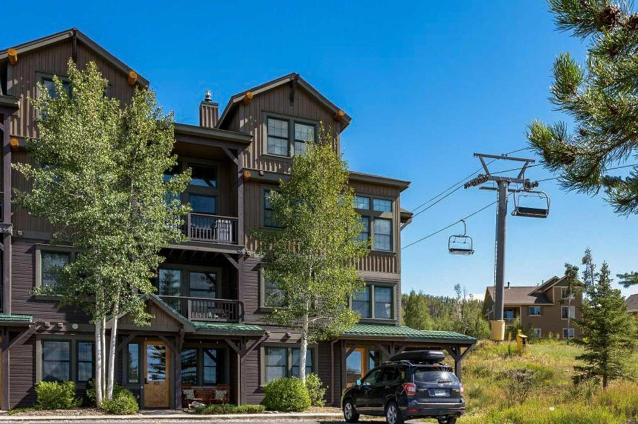 Kicking Horse 6102 Holiday home *