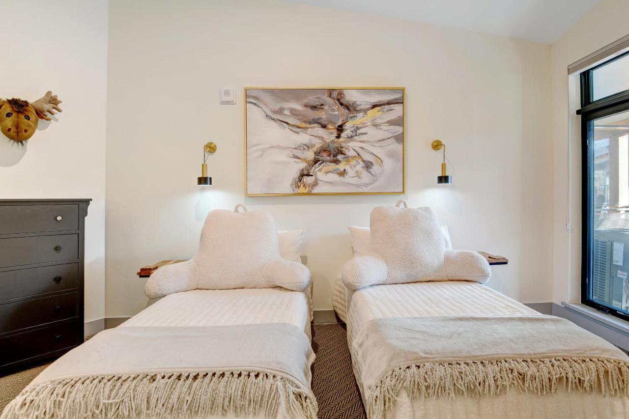 Casa de férias Luxury 1407: Hot Tub, Views & Activity Perks Winter Park