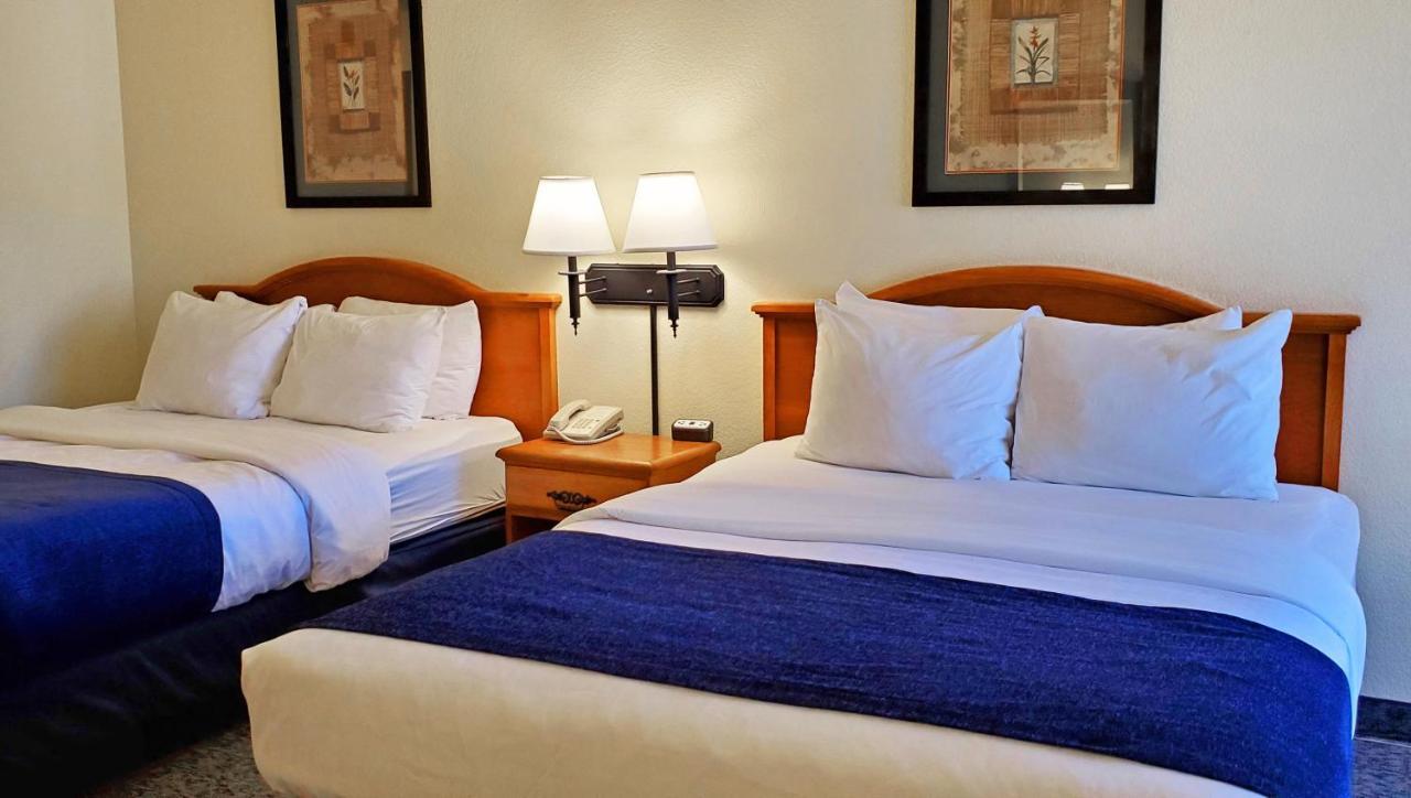 Hotel Magnuson Grand Pikes Peak