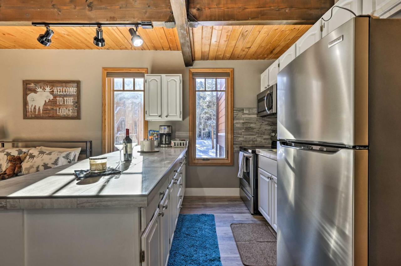 Apartment Breck With Hot Tub Access Walk To Main St!