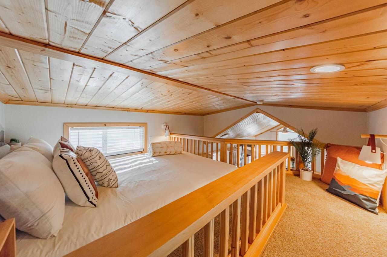 Tiny Haven Spacious Feel, Bbq & Peak Views Apartment Woodland Park