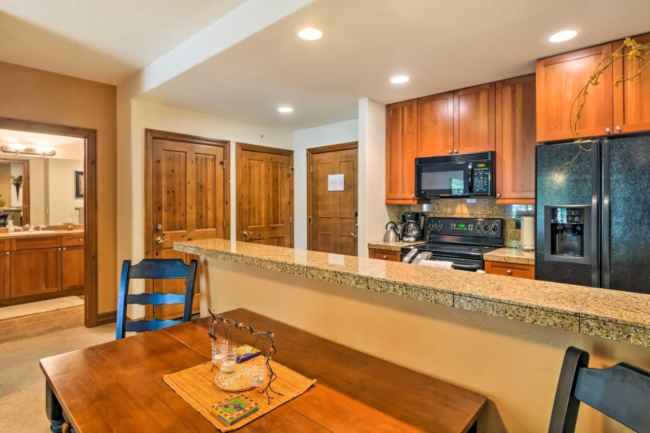 Apartment Getaway With Patio And Amenities!