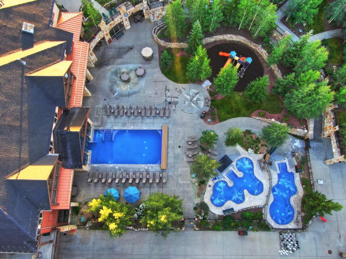 Grand Timber Resort