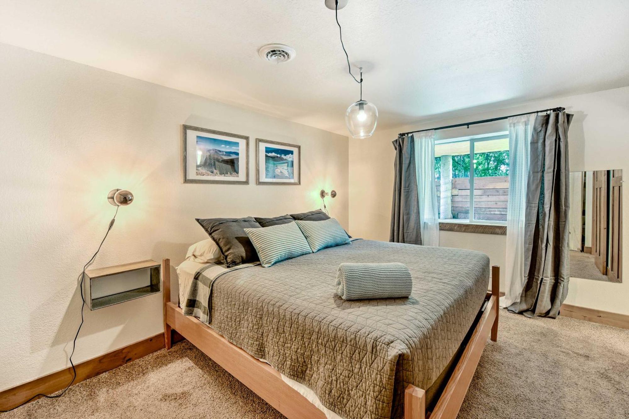 Holiday home Retreat About 3 Mi To Western Co University!